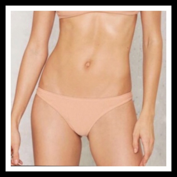 Nasty Gal MEDIUM Peach Bikini Bottom BNWT - Picture 1 of 5